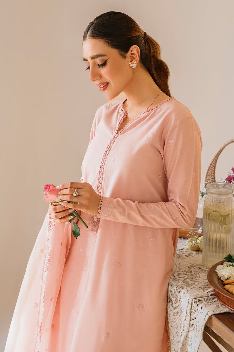 https://cdn.shopify.com/s/files/1/0178/4492/8612/files/0123RTWEMBLWN0401_6_97391e4a-def4-473b-a1f5-da3dea9075a4.jpg?v=1707292493