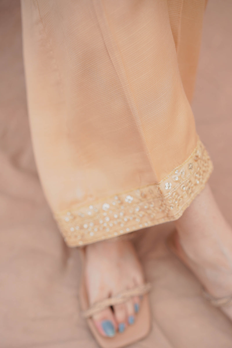 WHITE SAND 1