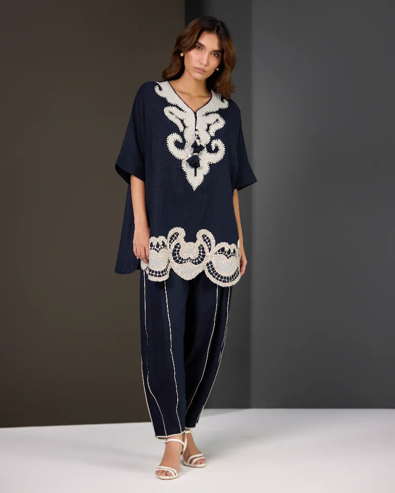 Daisy Delight Navy Blue