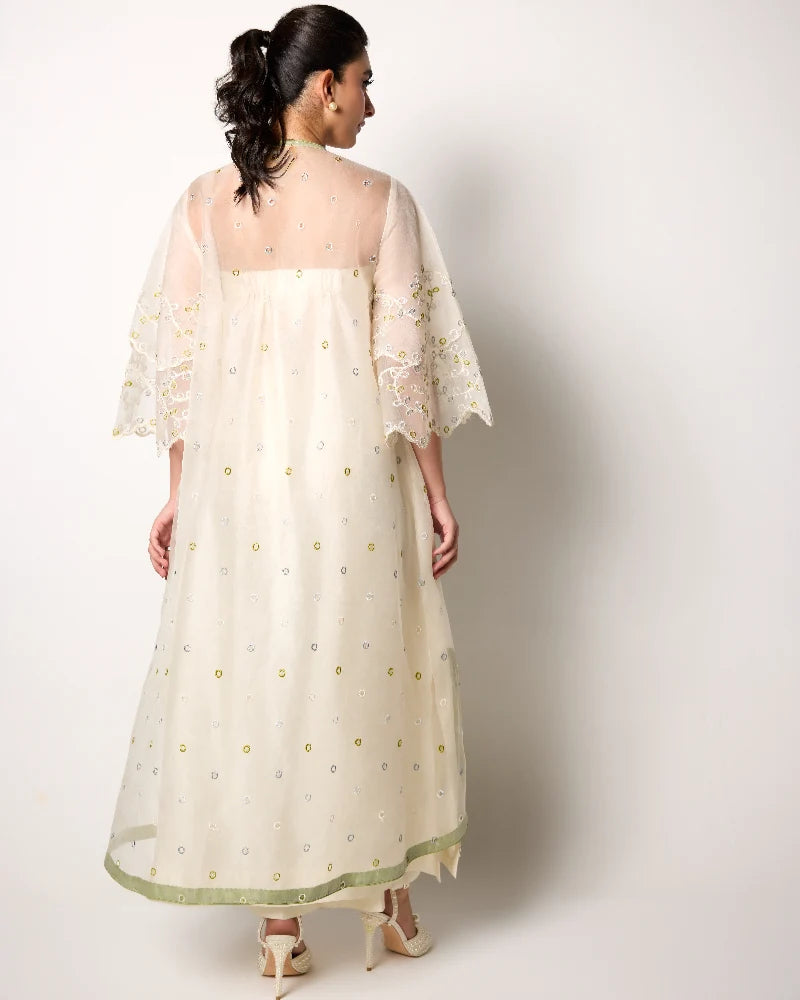 Zohra Off White