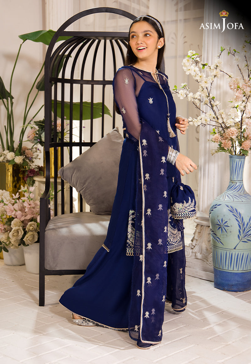 https://cdn.shopify.com/s/files/1/0690/7320/7593/products/015A4548.jpg?v=1748668756