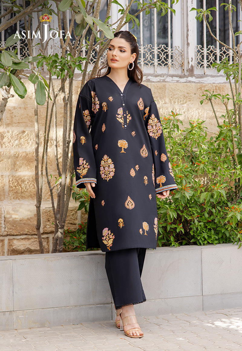 https://cdn.shopify.com/s/files/1/0690/7320/7593/files/015A5879.jpg?v=1749728040