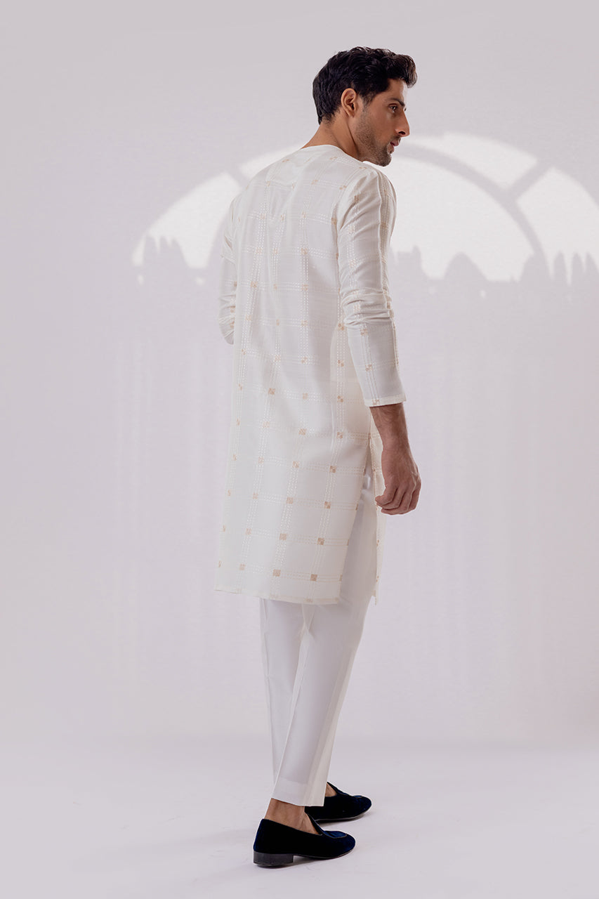 https://cdn.shopify.com/s/files/1/0588/3661/5221/products/015A6926.jpg?v=1754988032