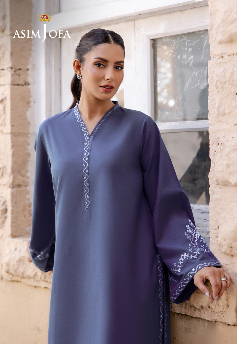https://cdn.shopify.com/s/files/1/0690/7320/7593/files/015A7390_d59f0f91-d3e2-4218-94dd-2f17cf201d75.jpg?v=1752066417