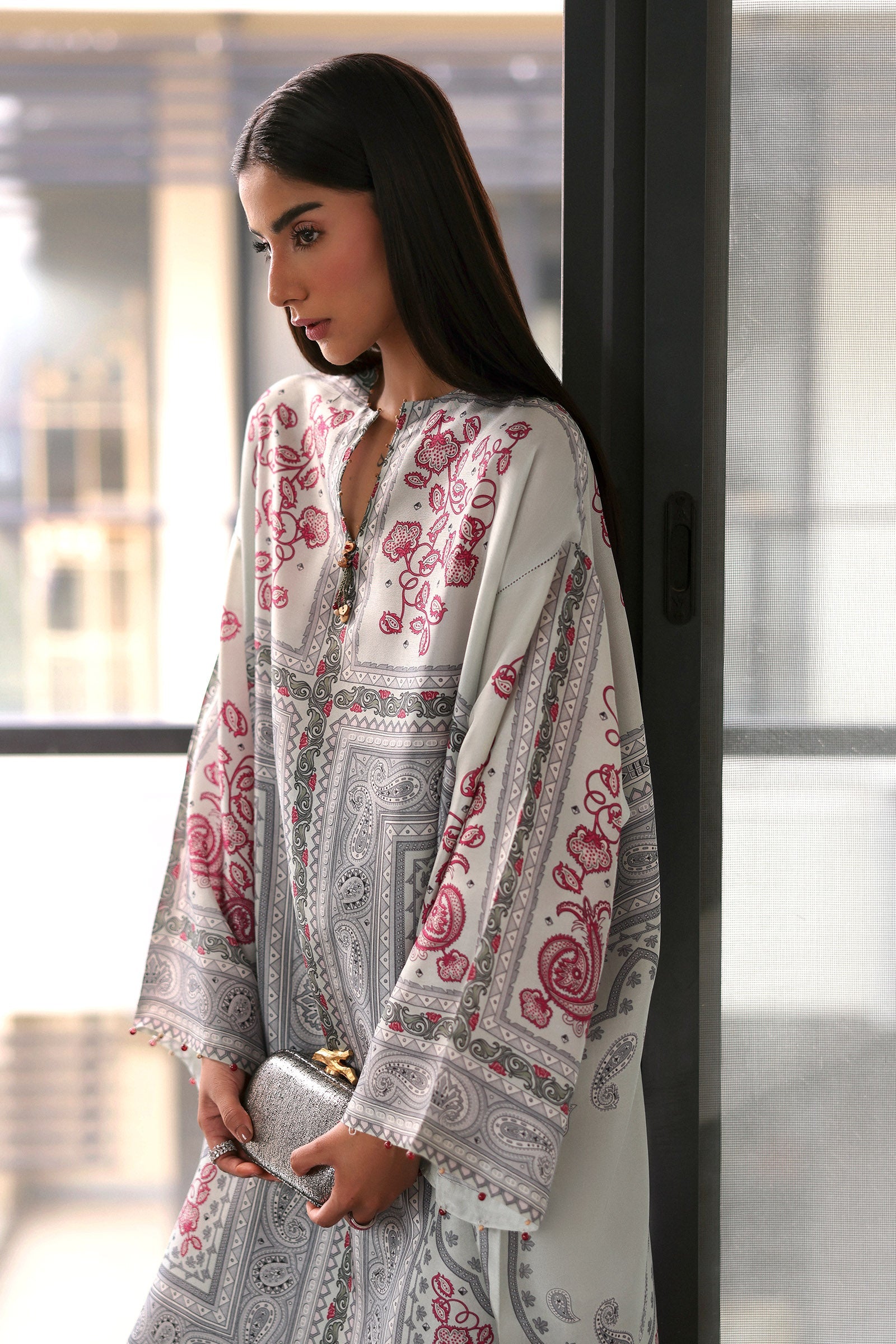 https://cdn.shopify.com/s/files/1/0081/0283/8329/files/01_0000_2C5A2097_67f0faf8-a68e-40e5-9fbc-5e6bf6fab354.jpg?v=1773399257