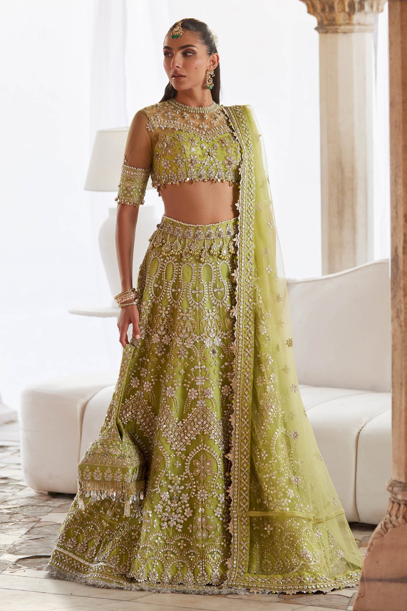 NOORE SITARA (ZC25-01)