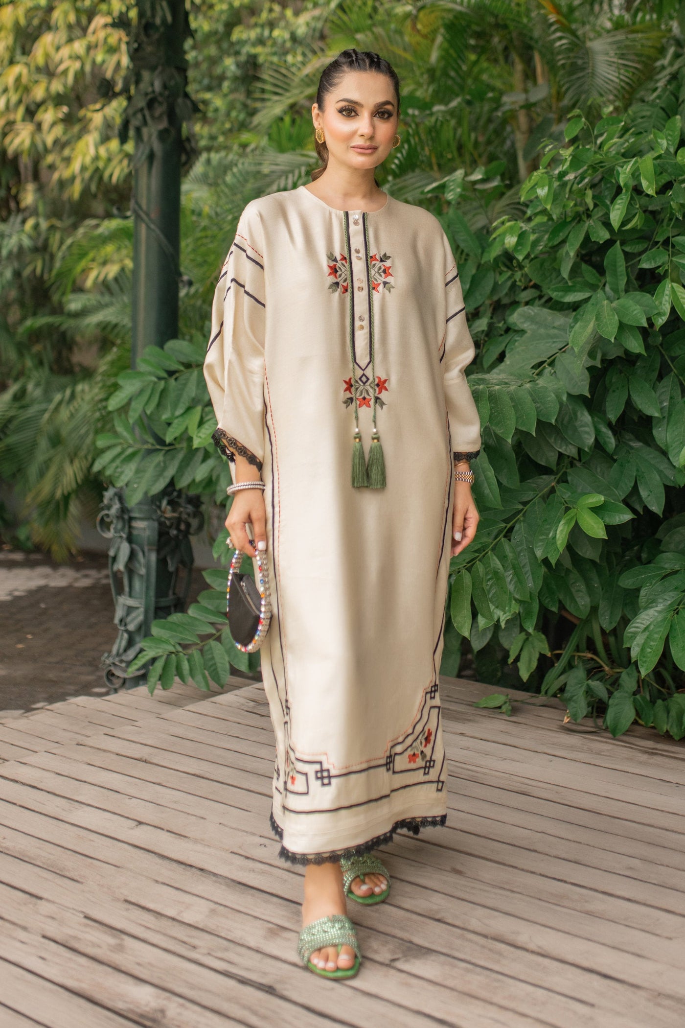 https://cdn.shopify.com/s/files/1/0793/0439/2987/files/01_3cad778b-6c67-4d9f-a985-99c1b8b67ca3.jpg?v=1689959668