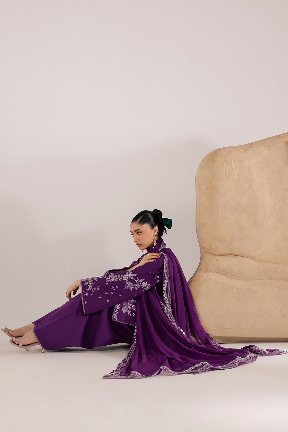 https://cdn.shopify.com/s/files/1/0019/7217/4947/files/01_22019475-1589-4e73-a5c5-0ea2a3d1bc37.jpg?v=1775801548