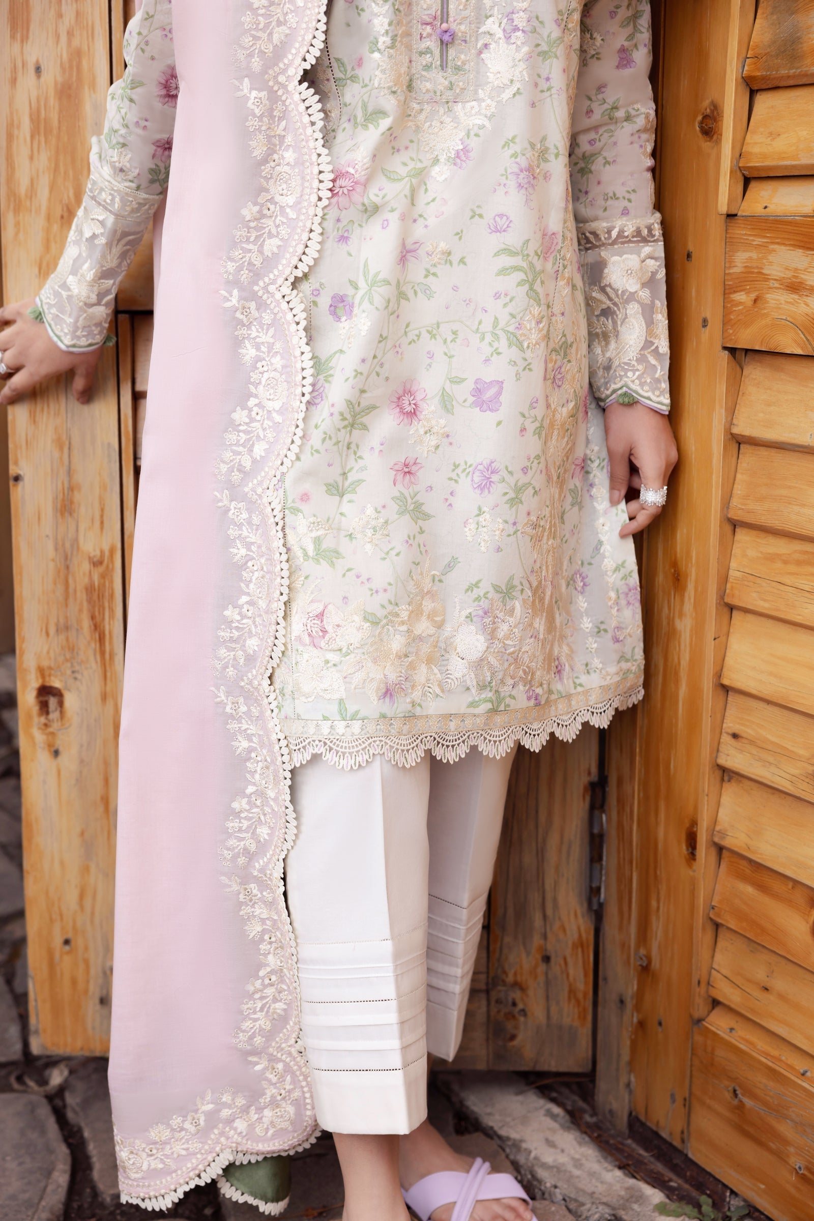 https://cdn.shopify.com/s/files/1/0081/0283/8329/files/01_c4bbbeb5-f508-48dd-8fb1-2fa0a1c30530.jpg?v=1710060405