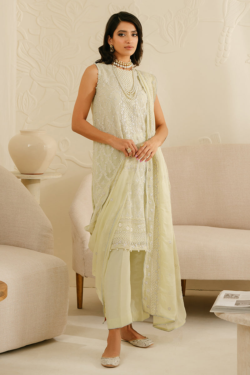 https://cdn.shopify.com/s/files/1/0178/4492/8612/files/0223RTSEMBCHFENG0105_2.jpg?v=1694072604