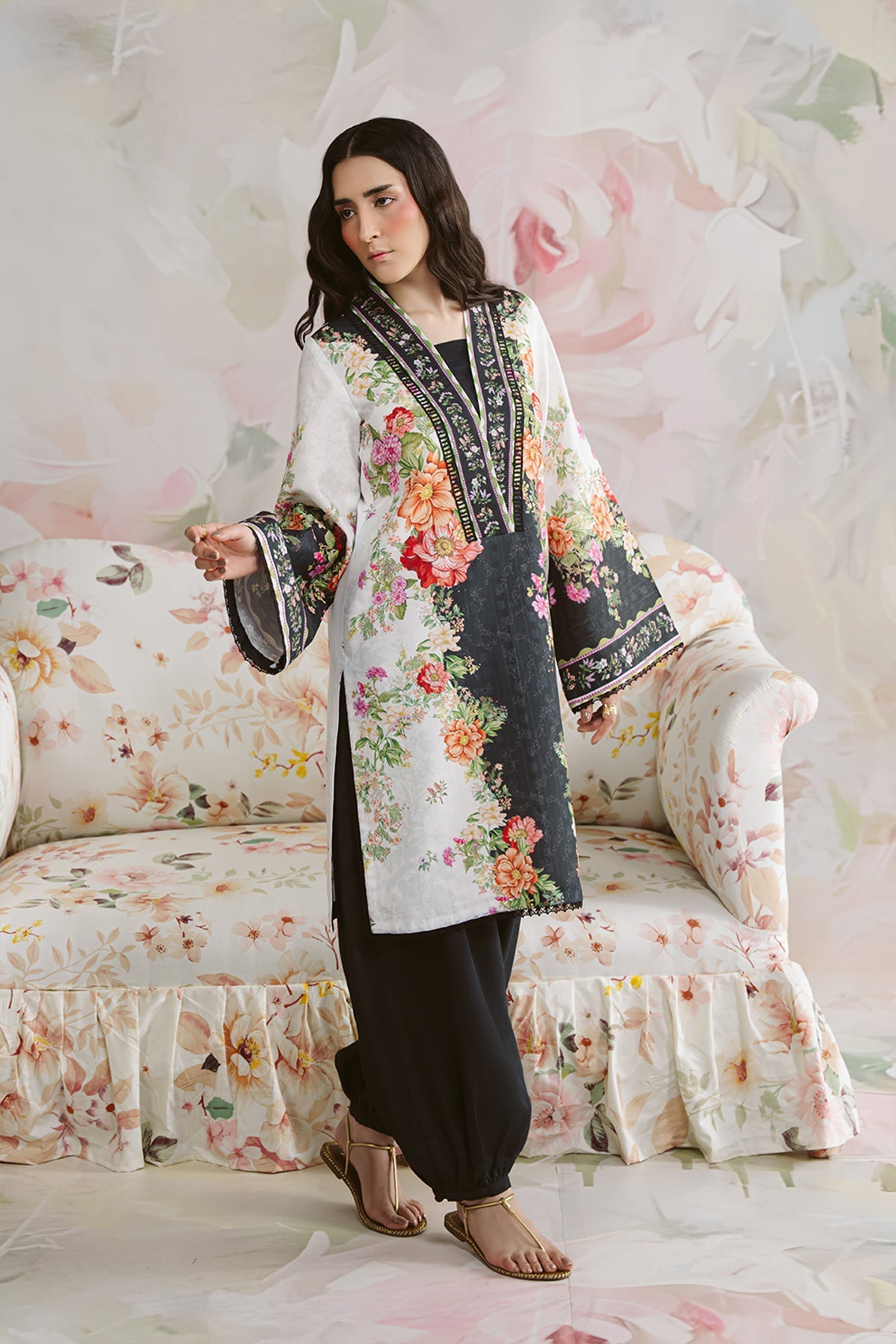 https://cdn.shopify.com/s/files/1/0019/7217/4947/files/02_921c4e24-9624-4b0a-8fc7-63b423a3f43c.jpg?v=1777466011