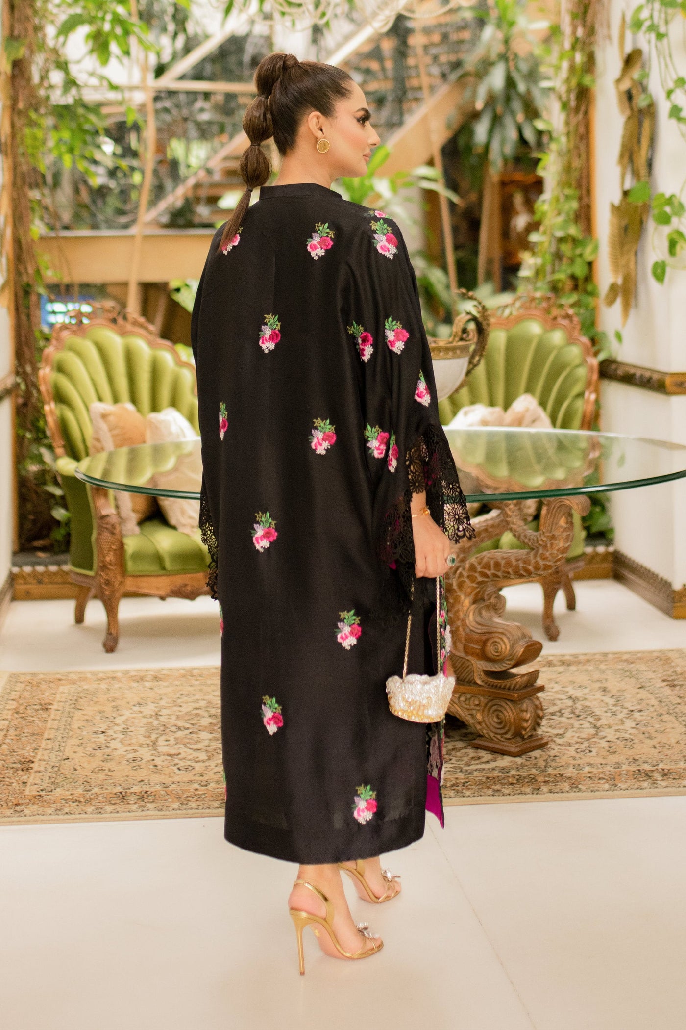 https://cdn.shopify.com/s/files/1/0793/0439/2987/files/02_105288c9-d024-4322-9c92-4acf99cb9da0.jpg?v=1690404887