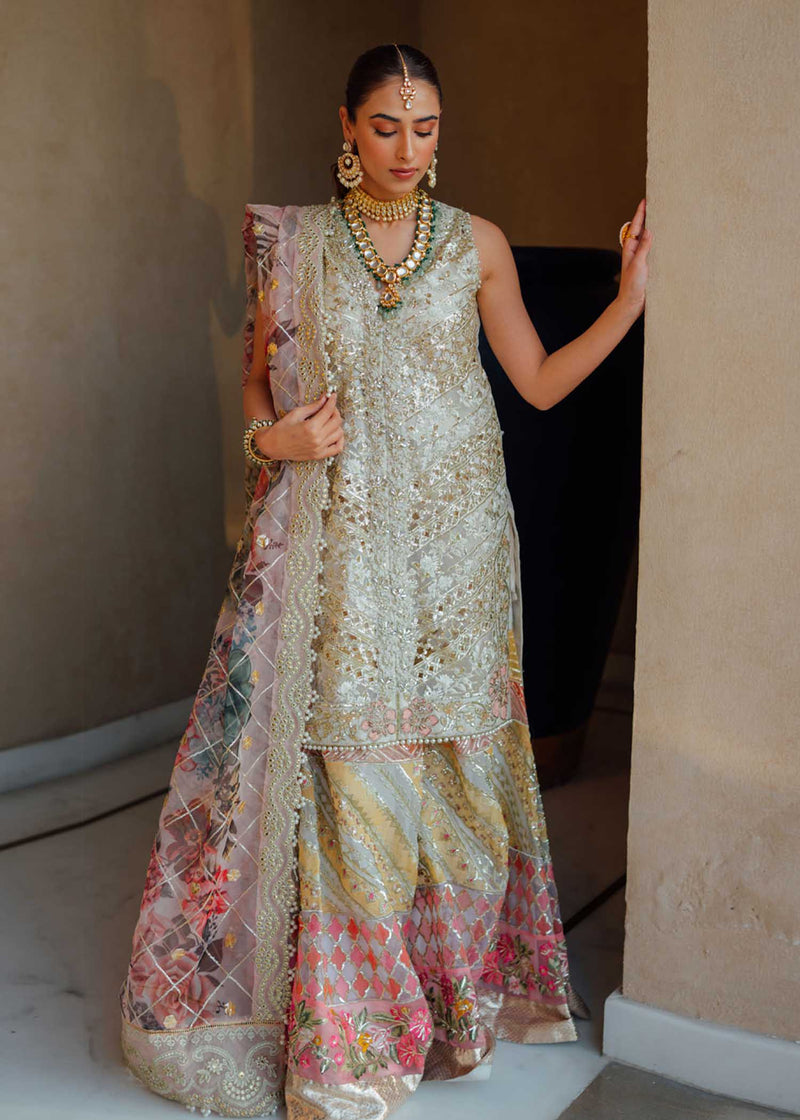 Crimson - Ivory - 5A