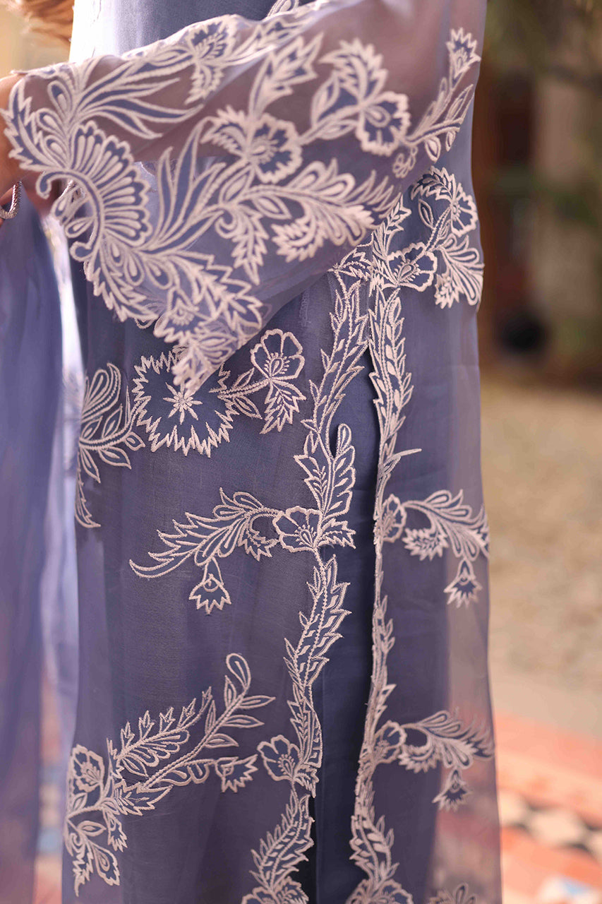 https://cdn.shopify.com/s/files/1/0612/6423/2692/products/032A4602.jpg?v=1752496985