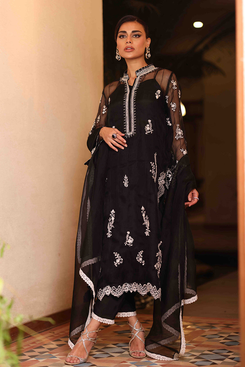 https://cdn.shopify.com/s/files/1/0612/6423/2692/products/032A4977.jpg?v=1752496980