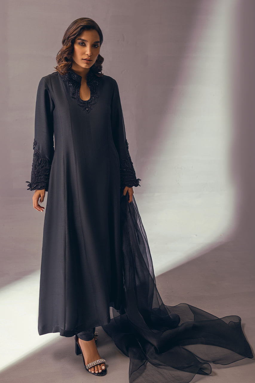 https://cdn.shopify.com/s/files/1/0612/6423/2692/products/032A5642.jpg?v=1752497021