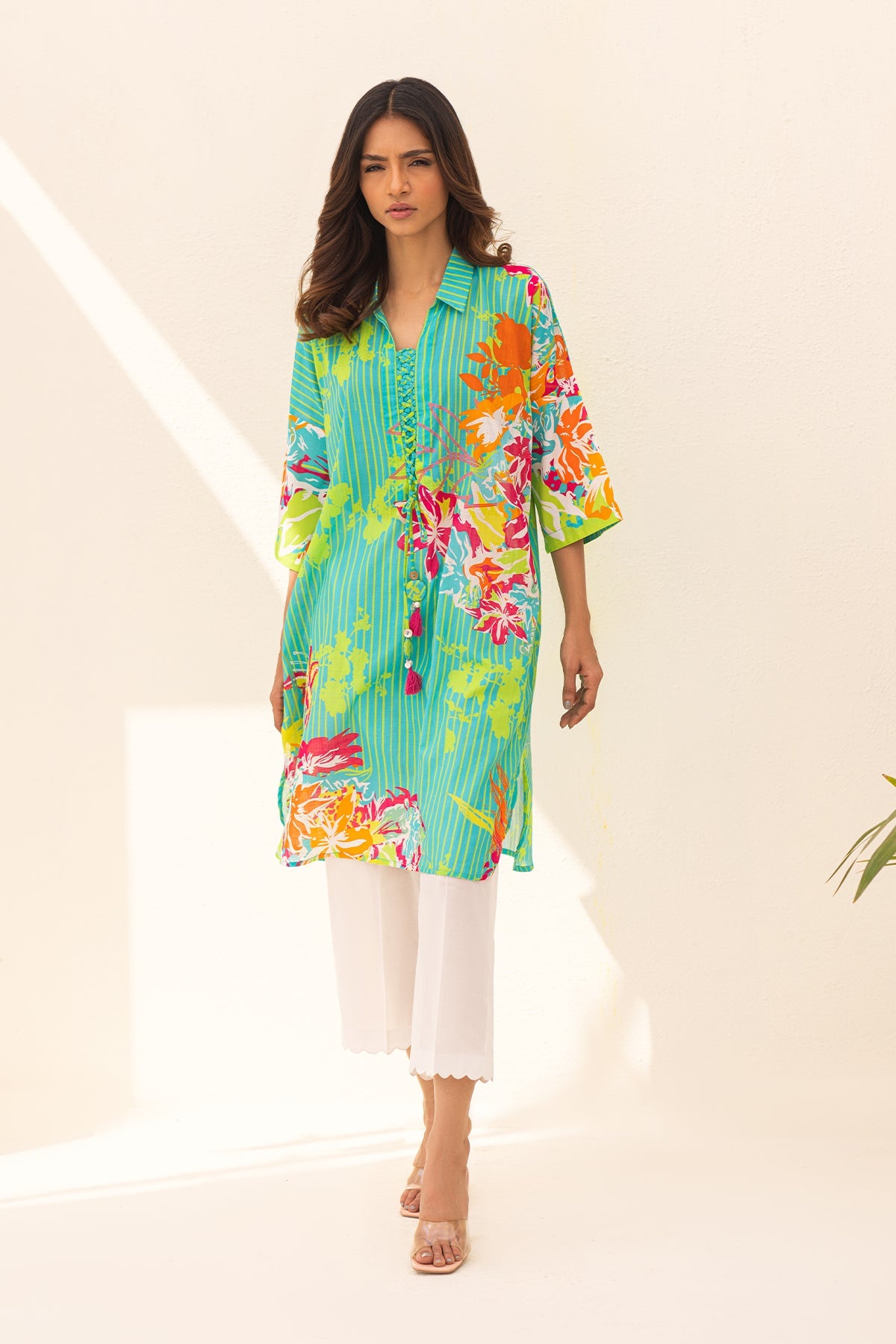 https://cdn.shopify.com/s/files/1/0704/5916/2937/products/032A8411.jpg?v=1752140922
