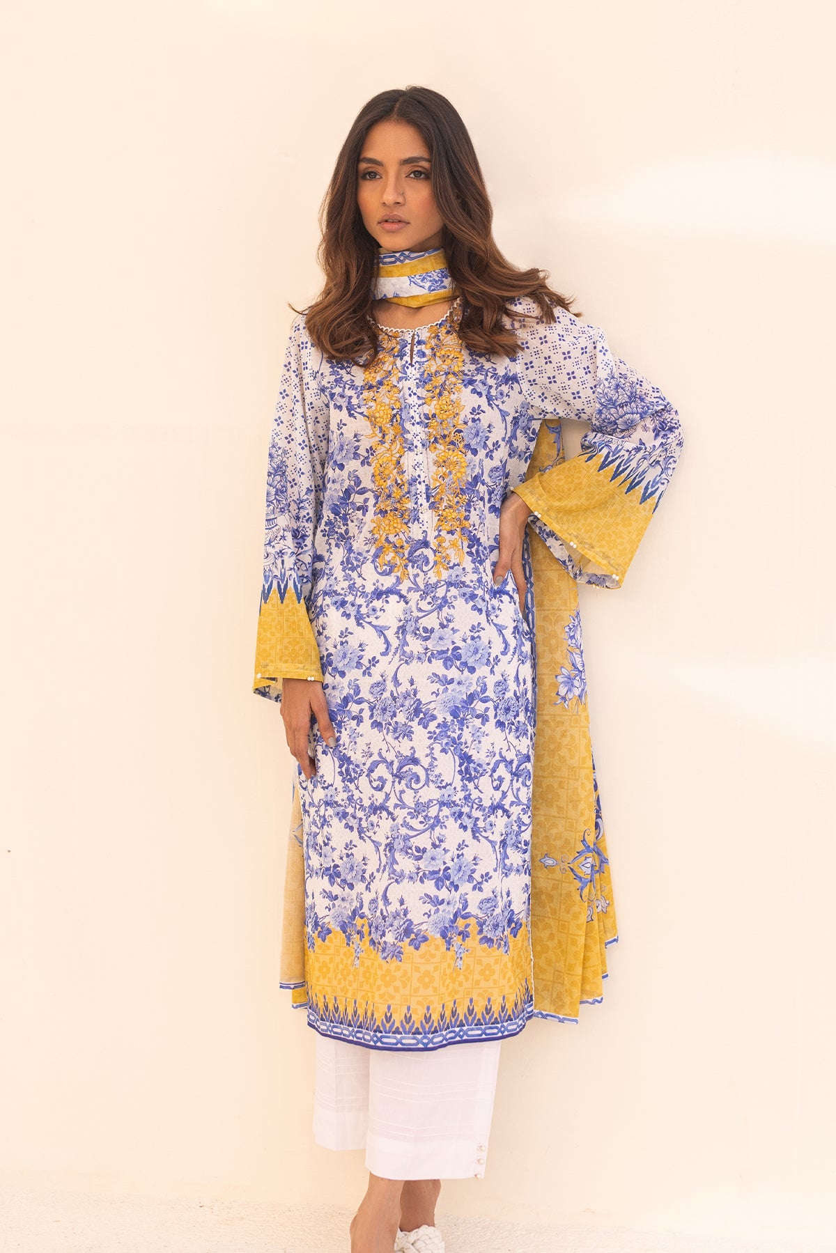 https://cdn.shopify.com/s/files/1/0704/5916/2937/products/032A9658.jpg?v=1752140913