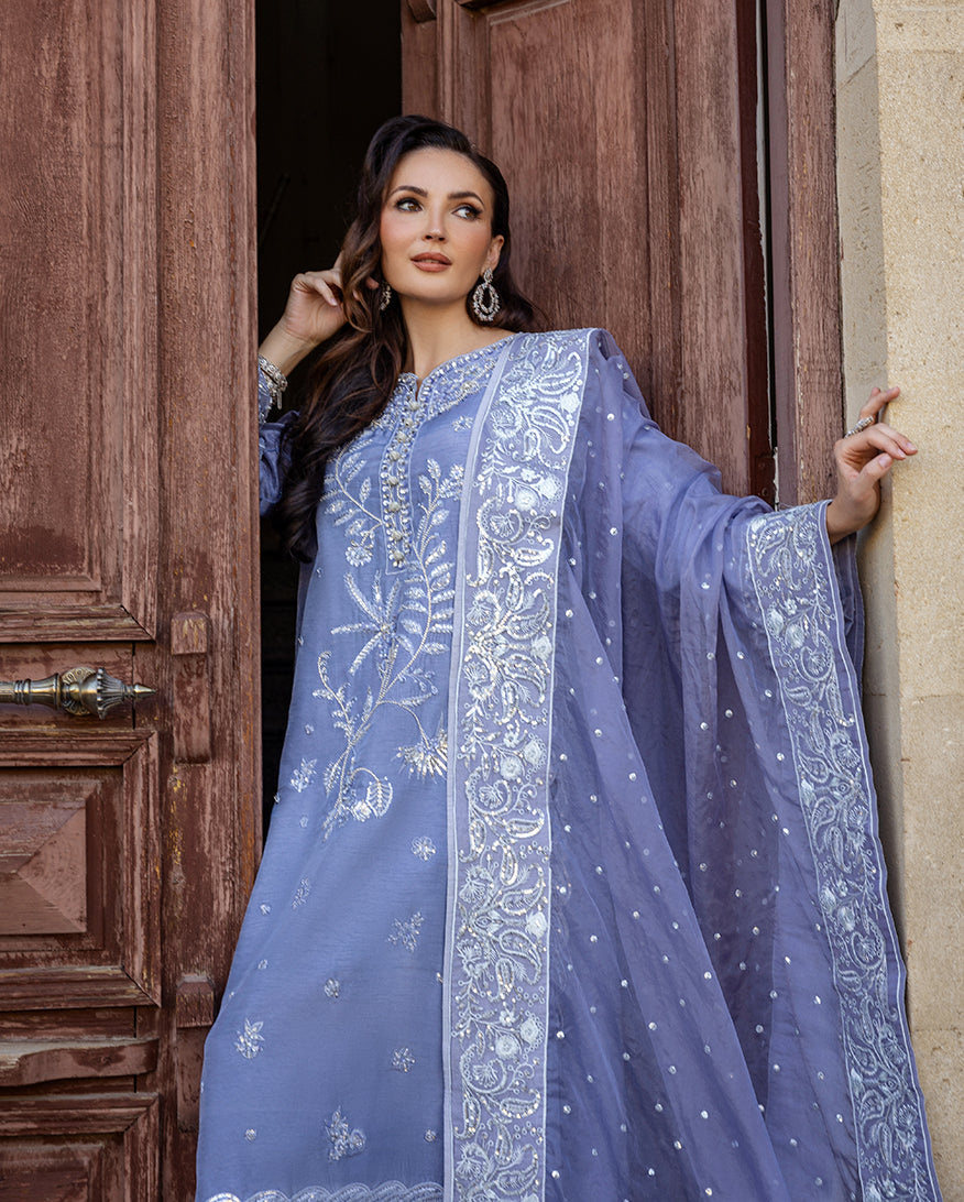 https://cdn.shopify.com/s/files/1/0539/7318/8776/files/035A1517.jpg?v=1759325848