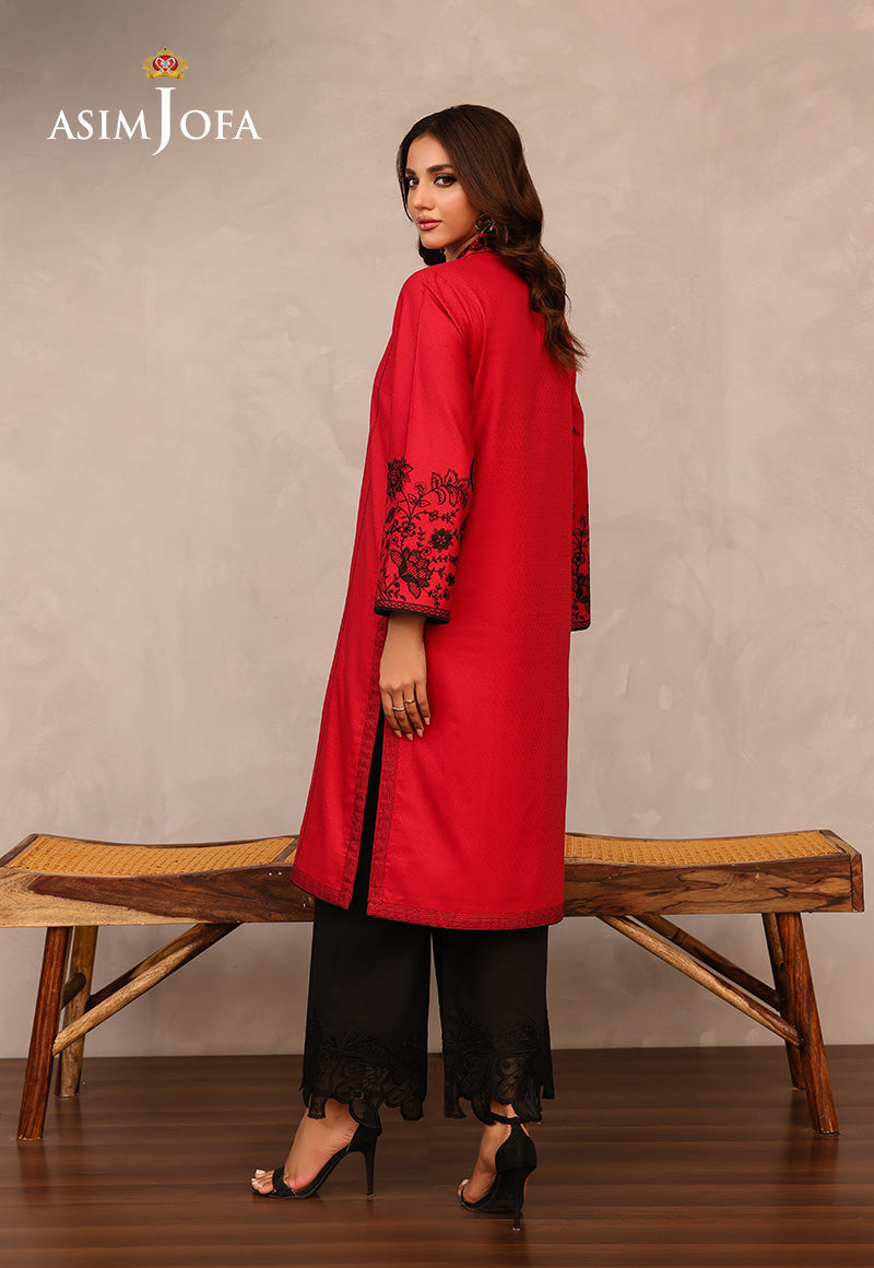 https://cdn.shopify.com/s/files/1/0690/7320/7593/files/035A4935_c5ff8d5a-505d-4ec5-8caf-e284bfdd1312.jpg?v=1748667908