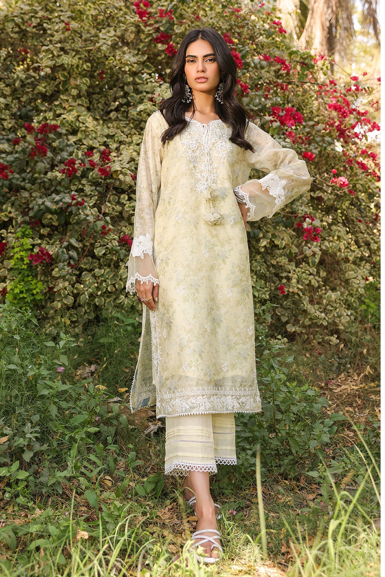 3 Piece Embroidered Lawn Suit