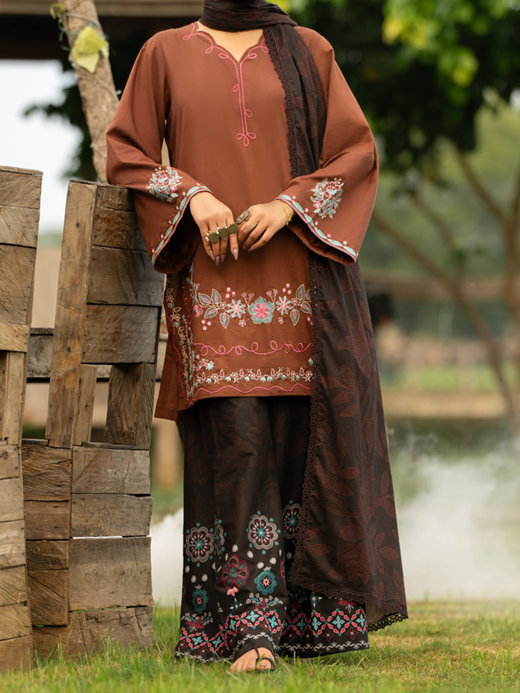 Brown Cotton Lawn 3Pc Stitched - AWP-3PS-954