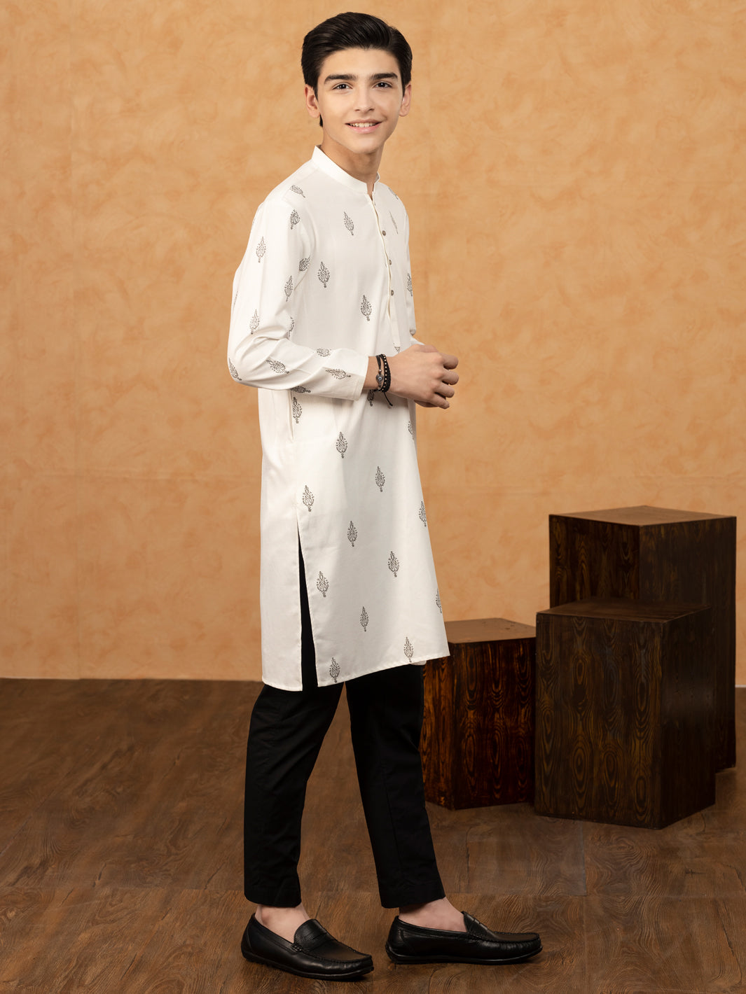White Blended Kurta - ALT-K-047A