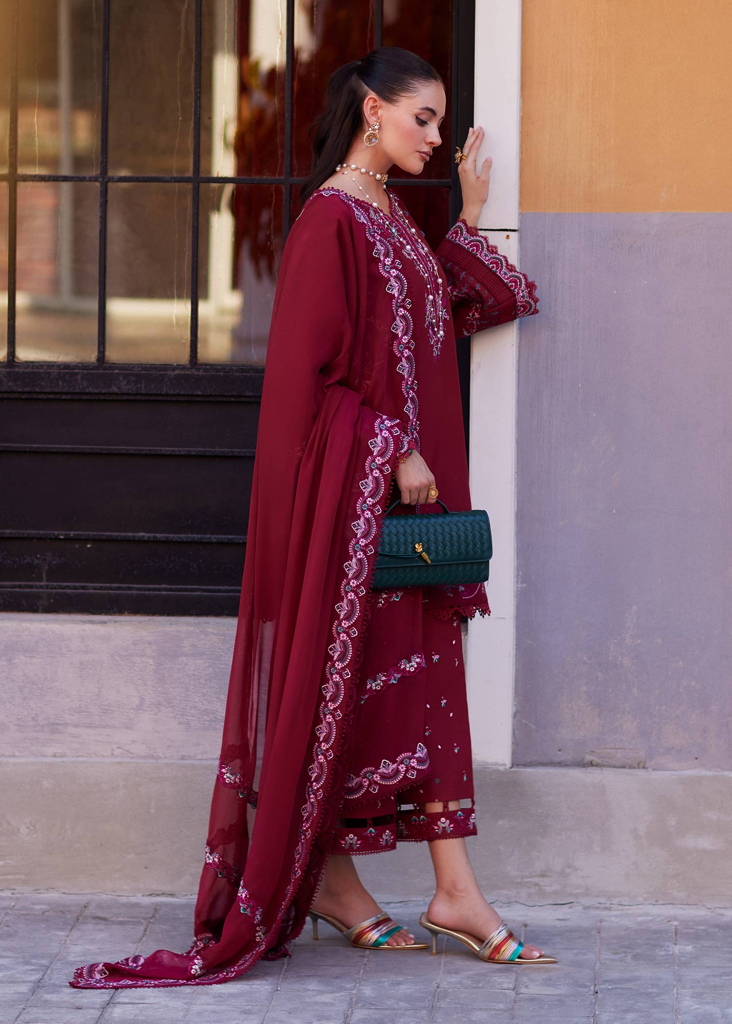 kanwal-malik-pool-49678741
