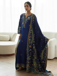SAVANNAH & SHAWL