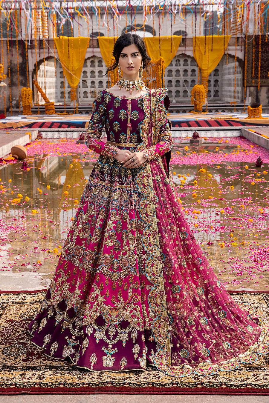 Mina Kashif – Mahrosh Style