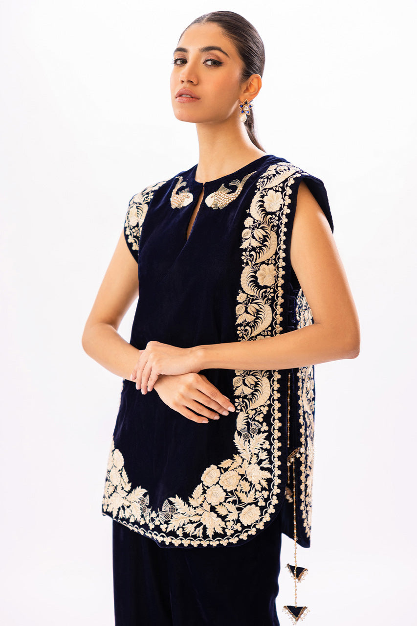 https://cdn.shopify.com/s/files/1/0588/3661/5221/products/051A1280.jpg?v=1665054107