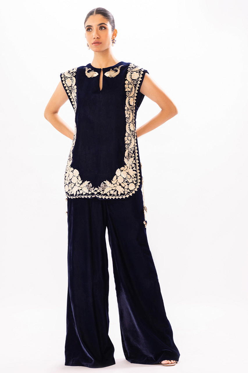 https://cdn.shopify.com/s/files/1/0588/3661/5221/products/051A1290.jpg?v=1665054107