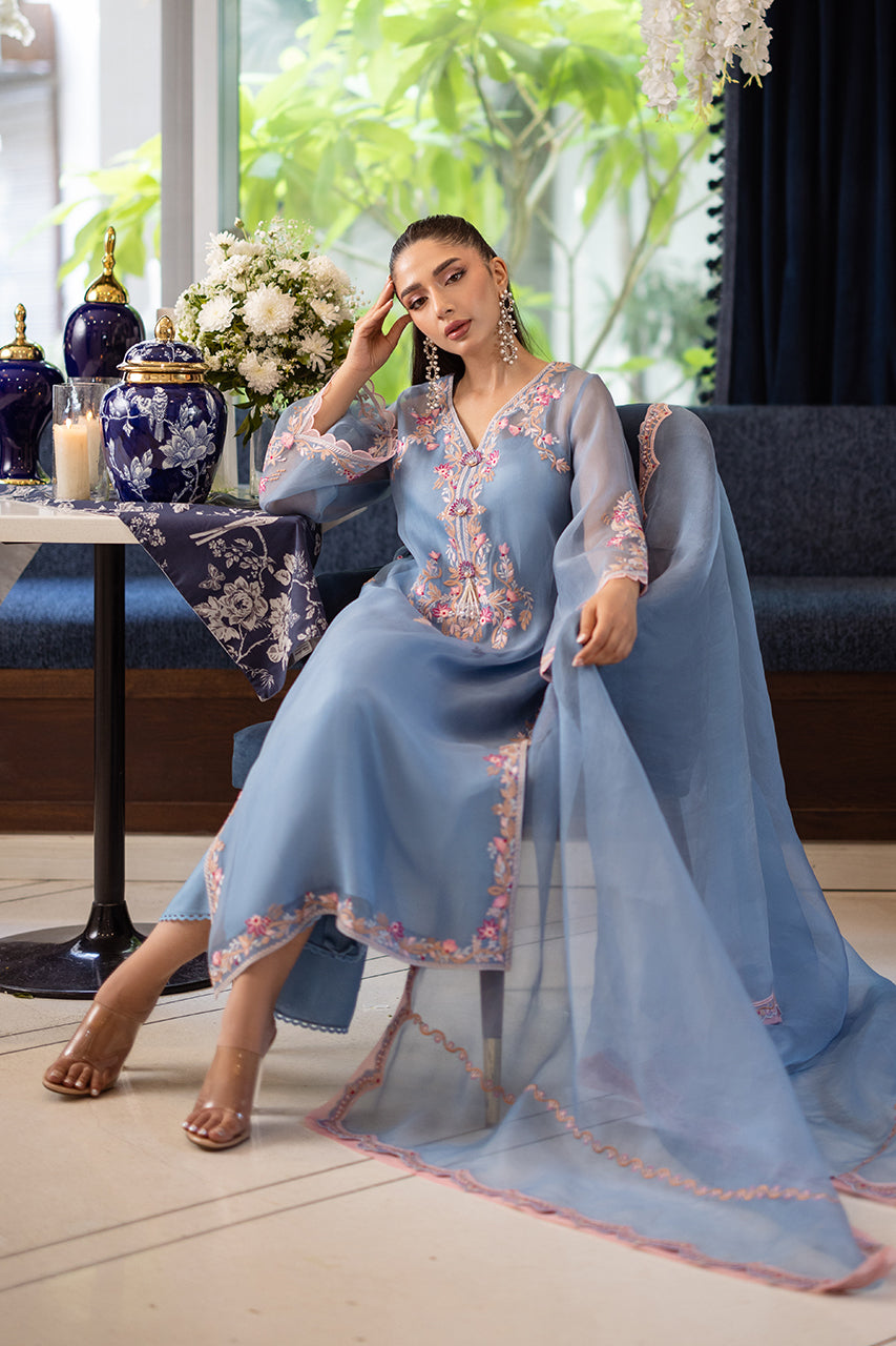 https://cdn.shopify.com/s/files/1/0612/6423/2692/files/051A7406_f507a81a-4e62-4b47-80ac-dfc758236b56.jpg?v=1752496482