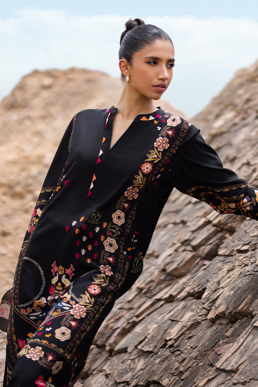 https://cdn.shopify.com/s/files/1/0588/3661/5221/products/051A8488.jpg?v=1751622991