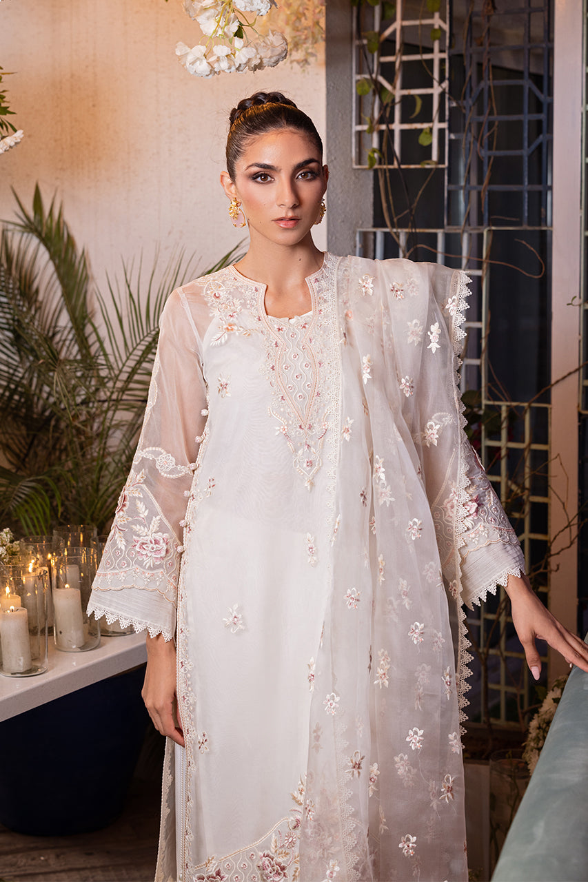https://cdn.shopify.com/s/files/1/0612/6423/2692/files/051A8776_9d6d6502-ba0c-45b1-b23e-1482e9b07430.jpg?v=1752496829