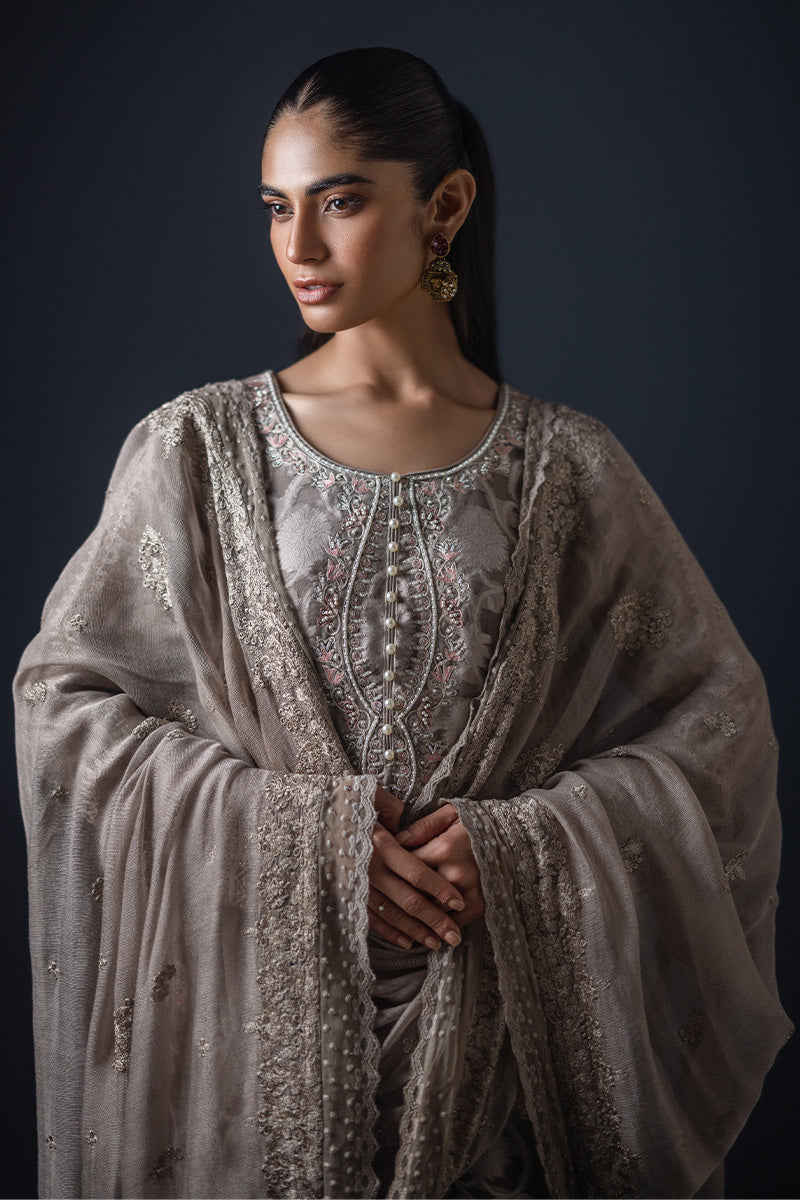 https://cdn.shopify.com/s/files/1/0412/9311/9639/files/051A8962.jpg?v=1755496218