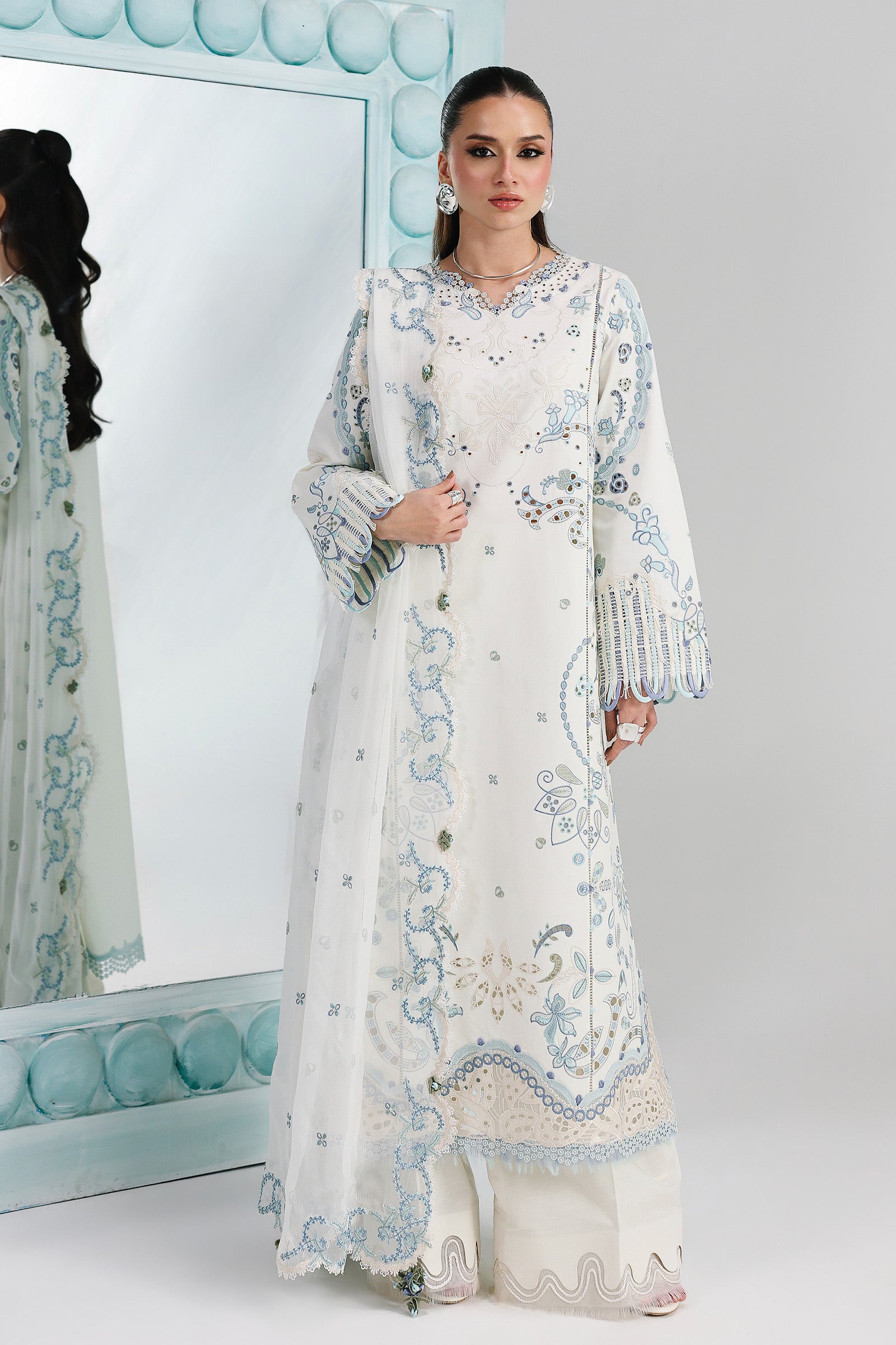 https://cdn.shopify.com/s/files/1/2044/1461/files/052A4547_698e4e96-8e9d-413b-b8b2-478370d81286.jpg?v=1776329338