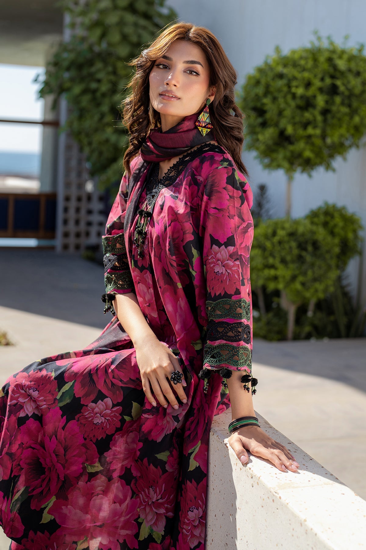 EMBROIDERED PRINTED LAWN UF-4087