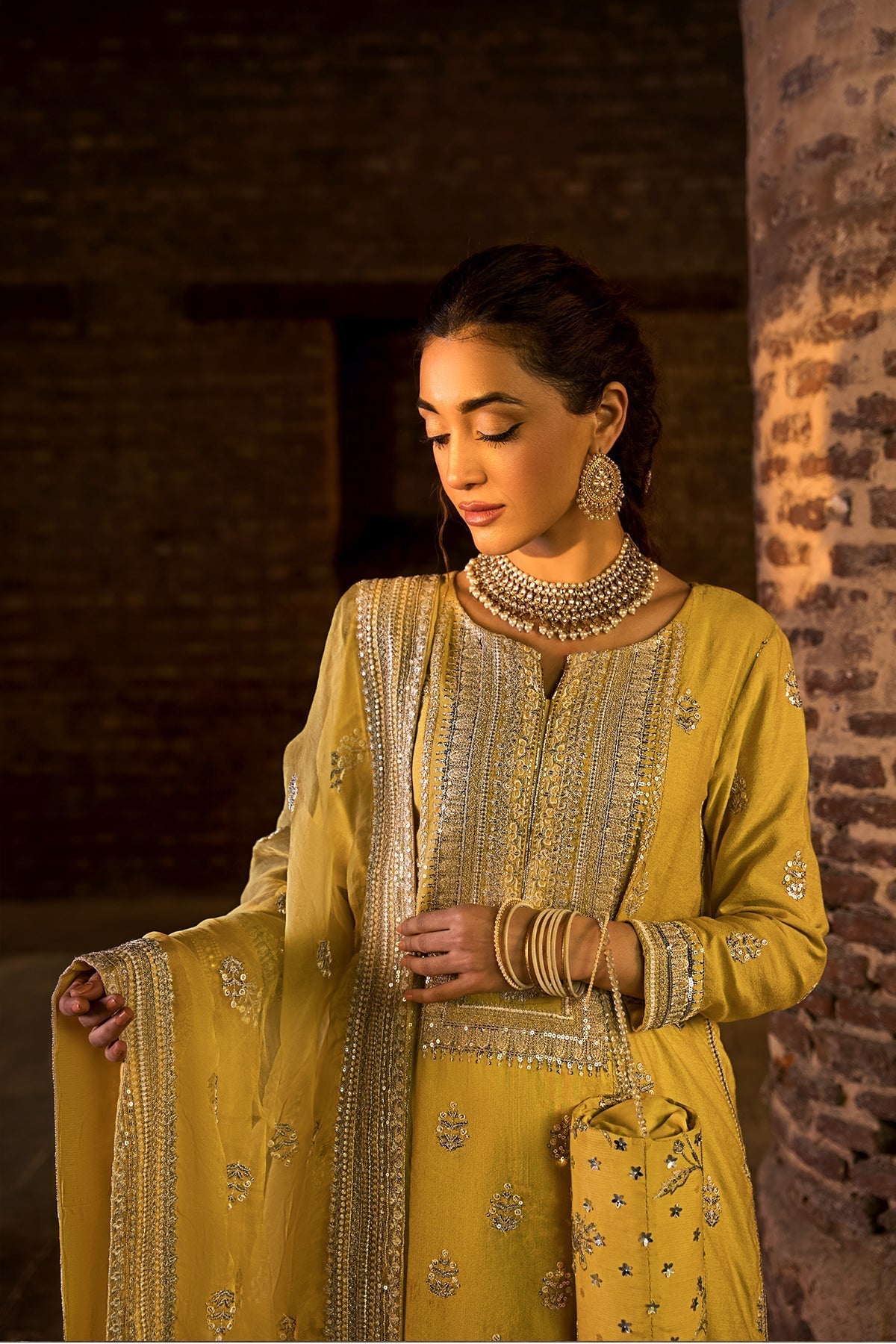 Erum Khan – Dil Araa Style