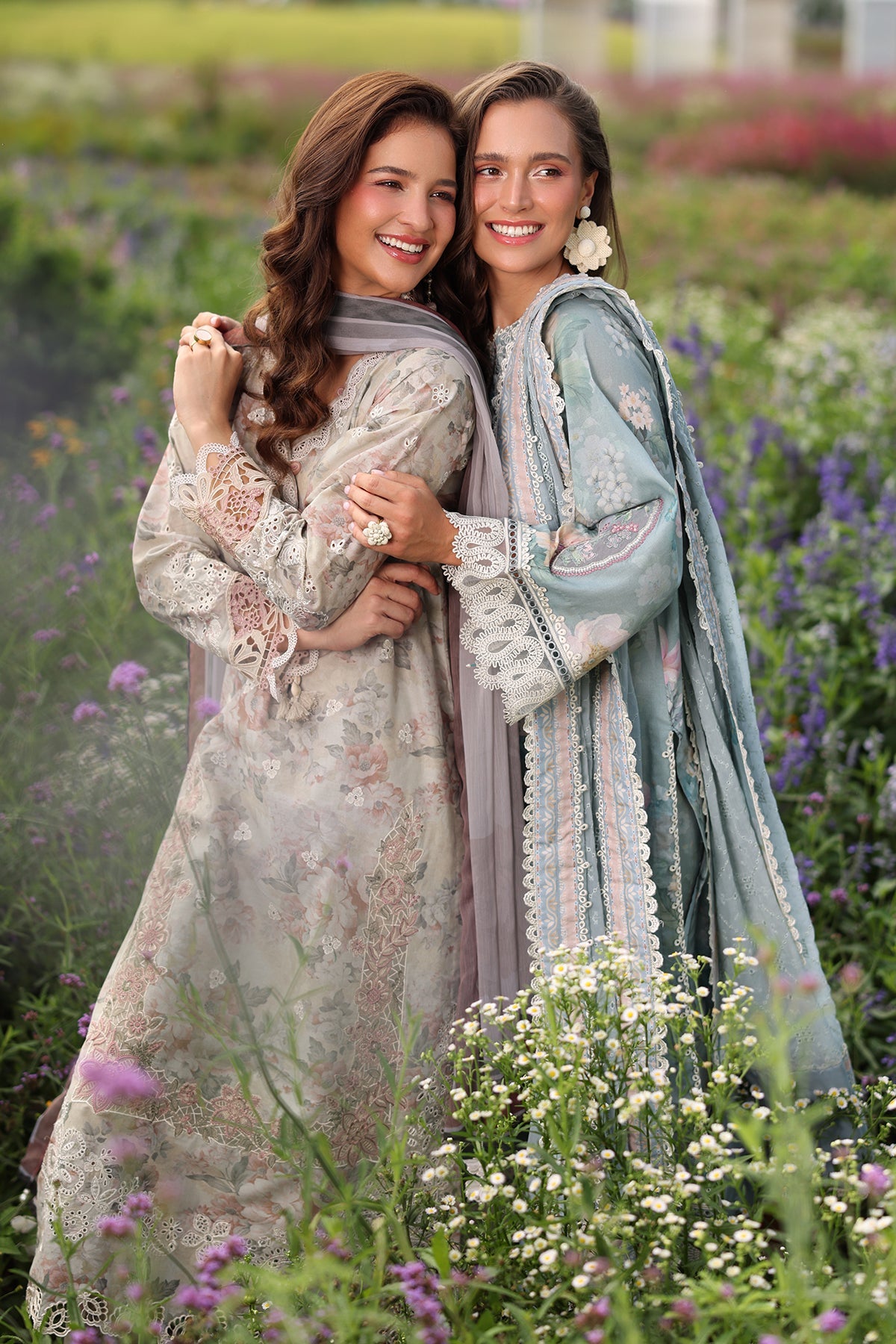 EMBROIDERED LAWN SF-4225
