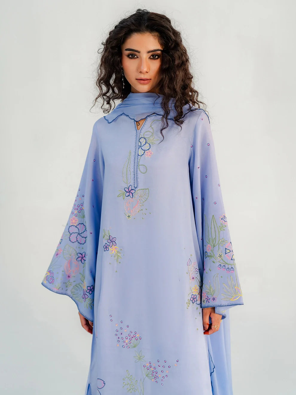 Aether Bloom – 3Pcs Rawsilk Ensemble