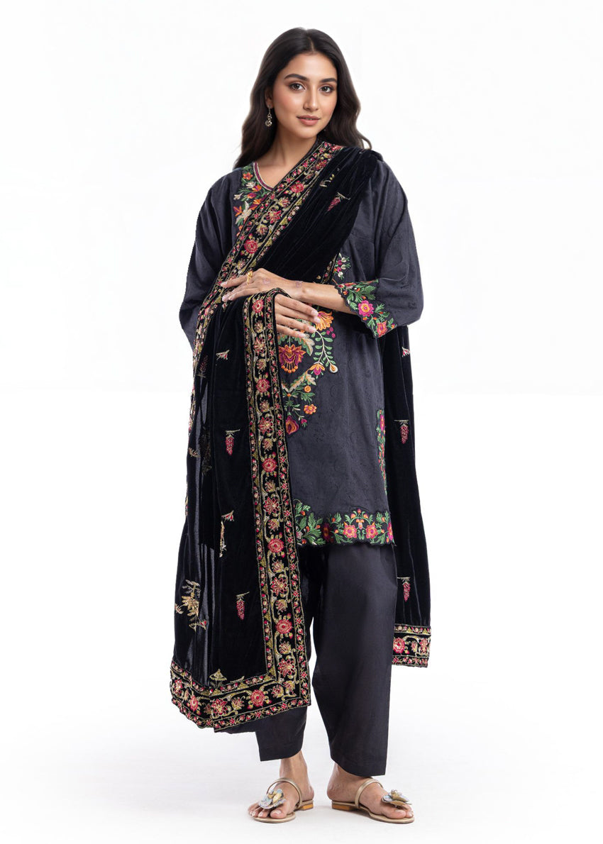 Embroidered Velvet Shawl (WPSHWBS26F2)