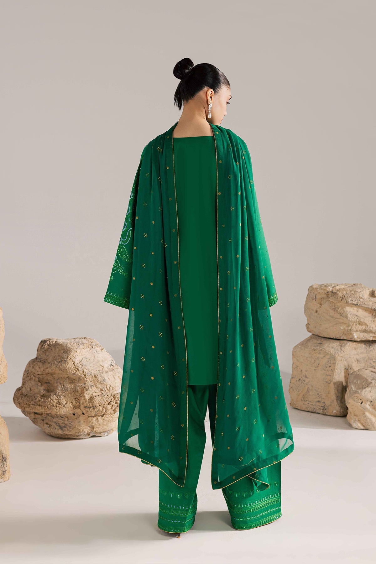 https://cdn.shopify.com/s/files/1/0019/7217/4947/files/09_6ca9600a-8925-4b54-a000-18c49d633ecb.jpg?v=1775802203