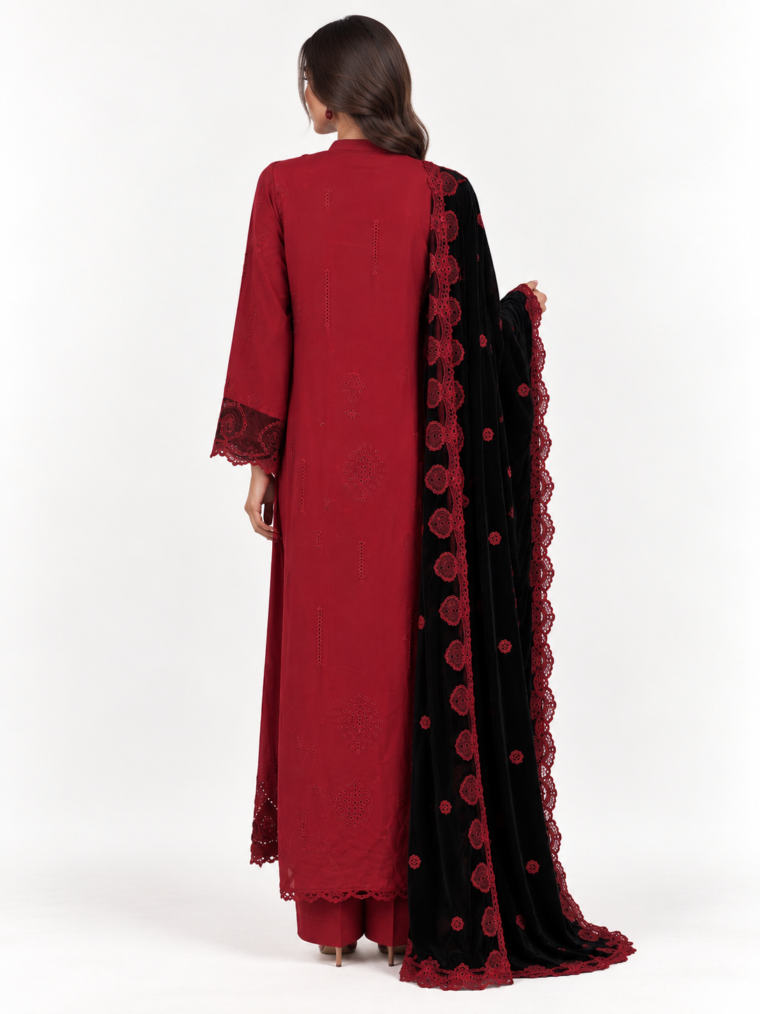 NAZNEEN-WS26-04