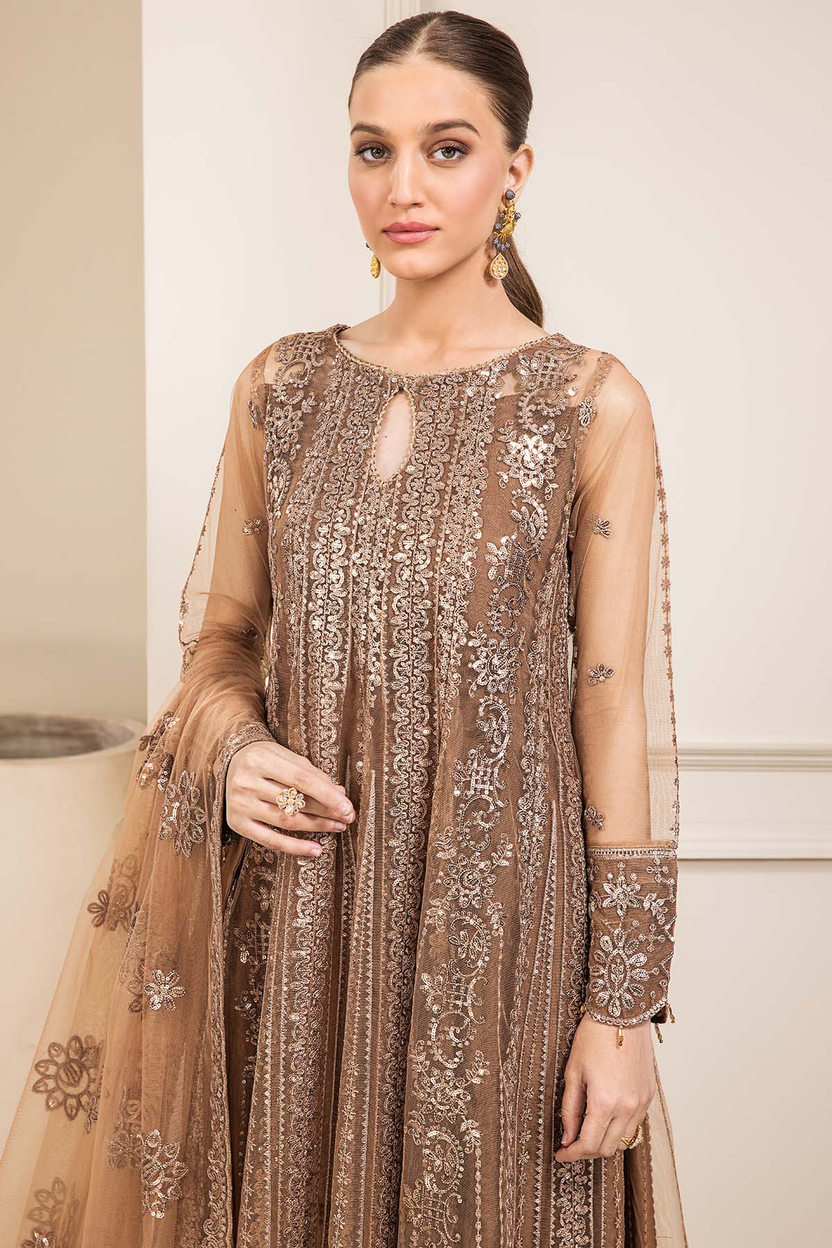 Farasha – Whisper Style