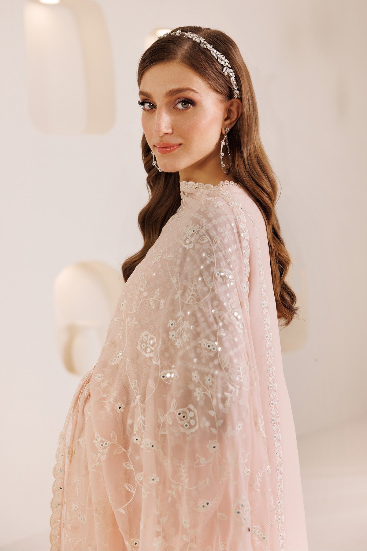 Alizeh – Miksha Style