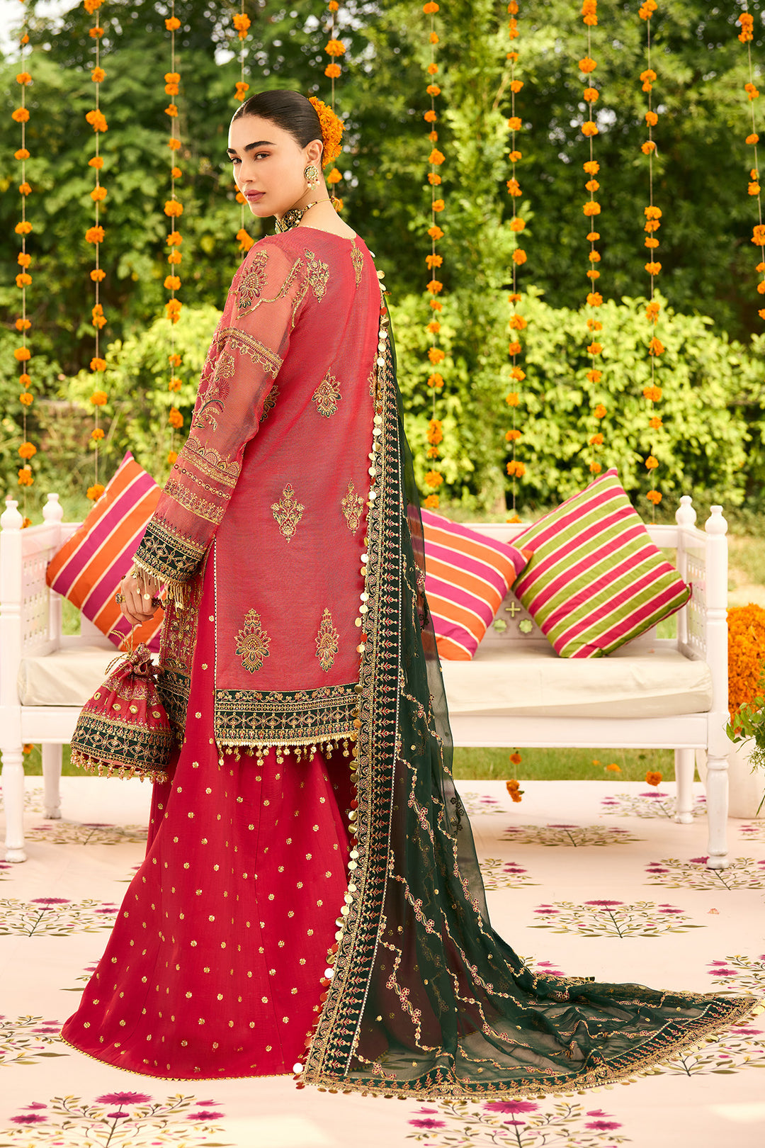 Alizeh – Ghoomar Style