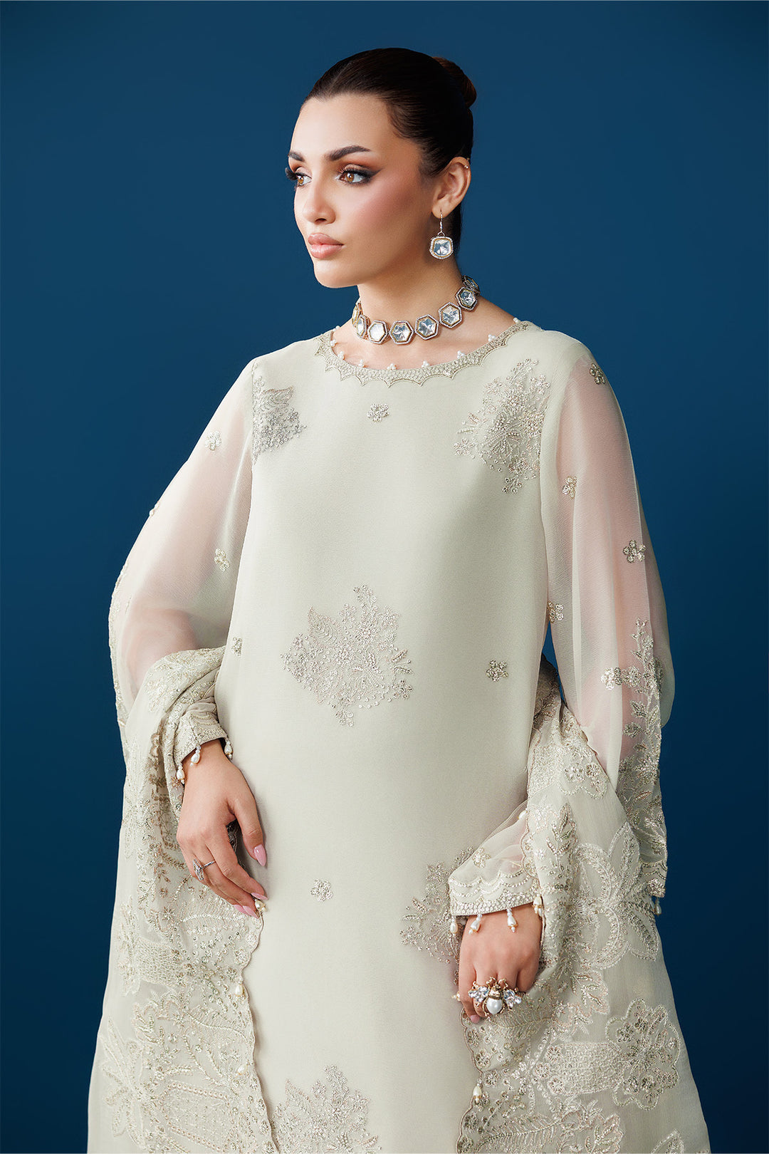 Alizeh – Dew Drop Style