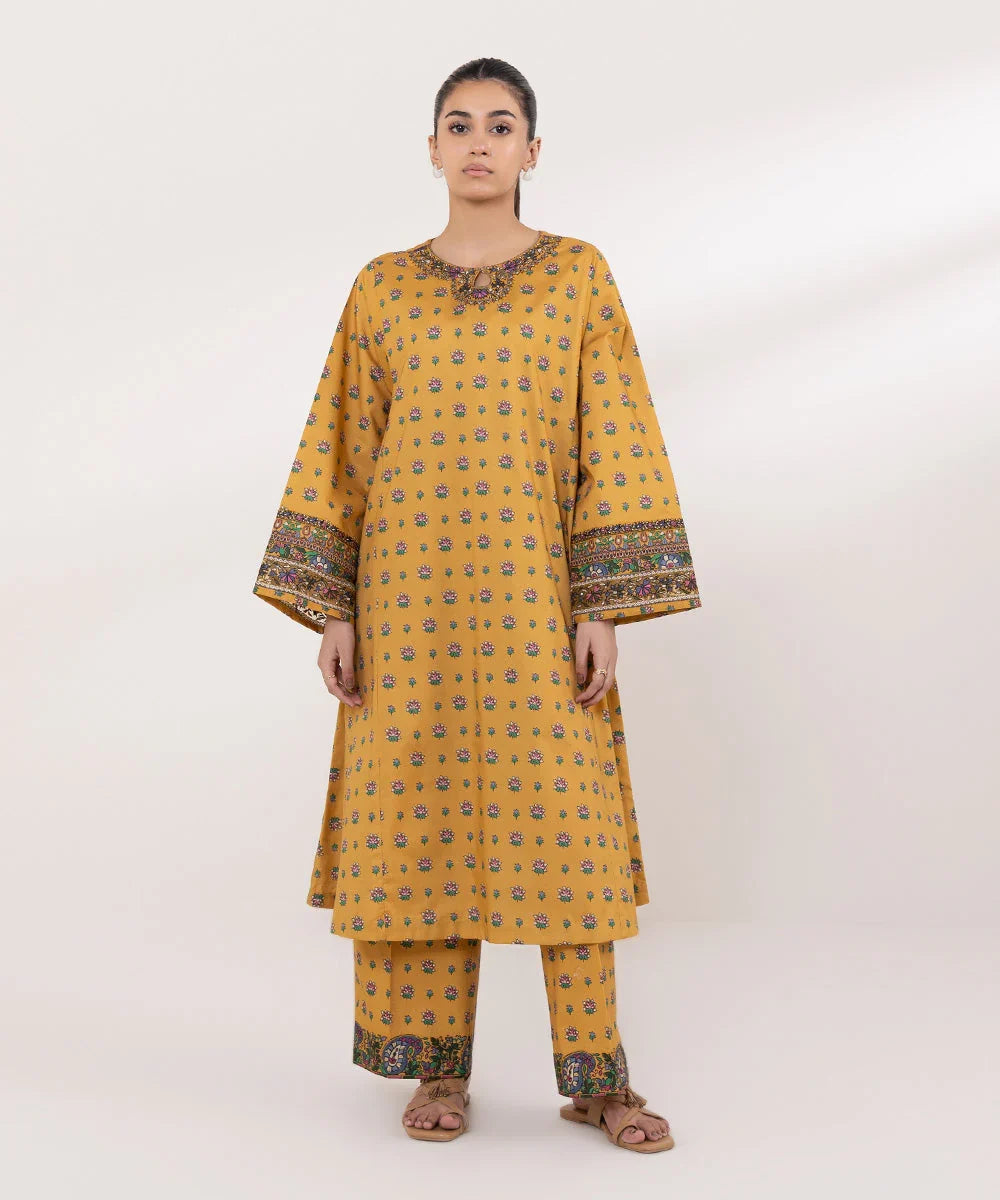 Sapphire 2 Piece Embroidered Lawn Suit 0U2TEDY24V53 (RTS)