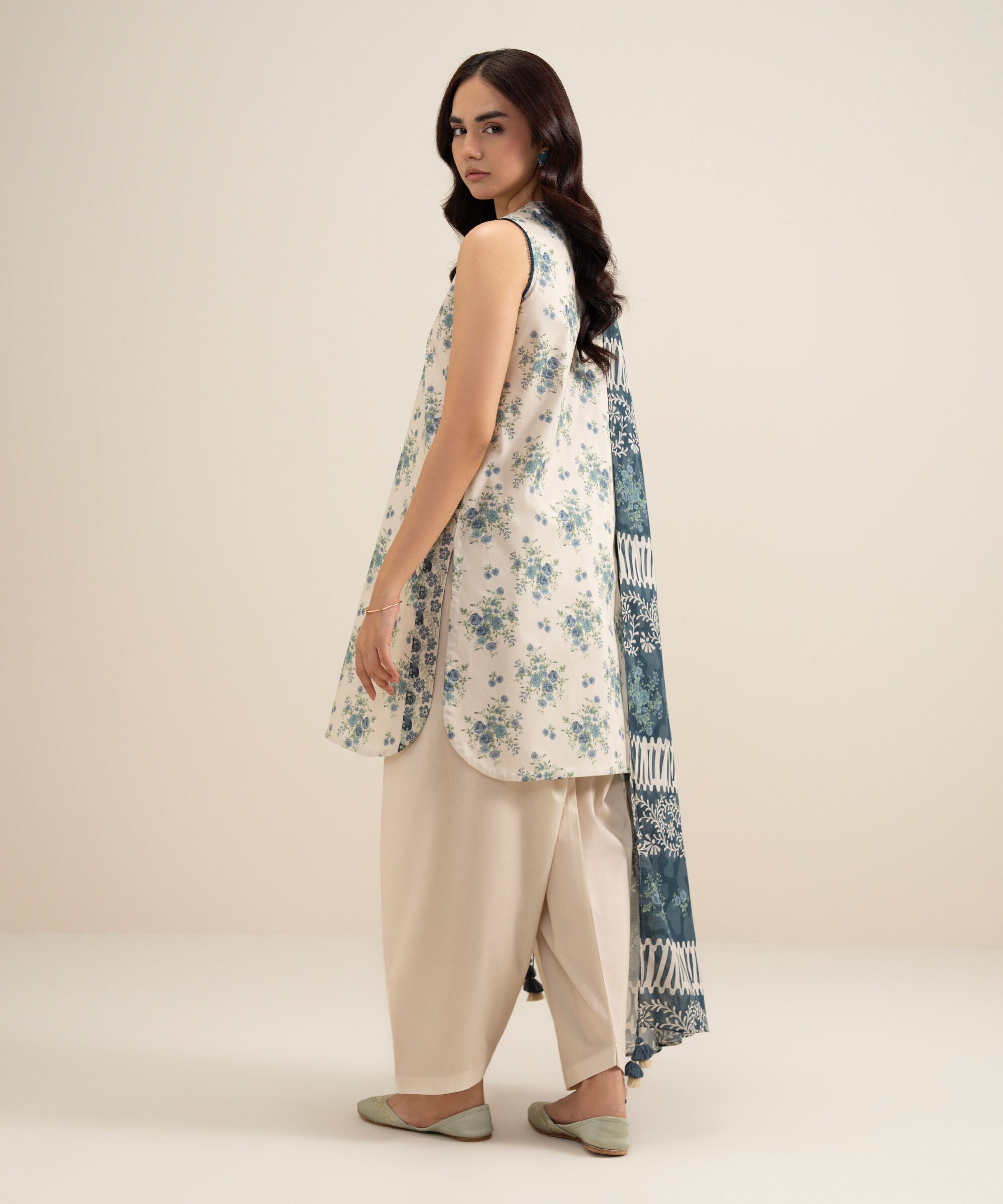 3 Piece - Printed Lawn Suit